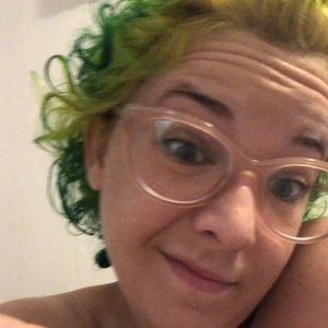 Meet your Posher, Carmen